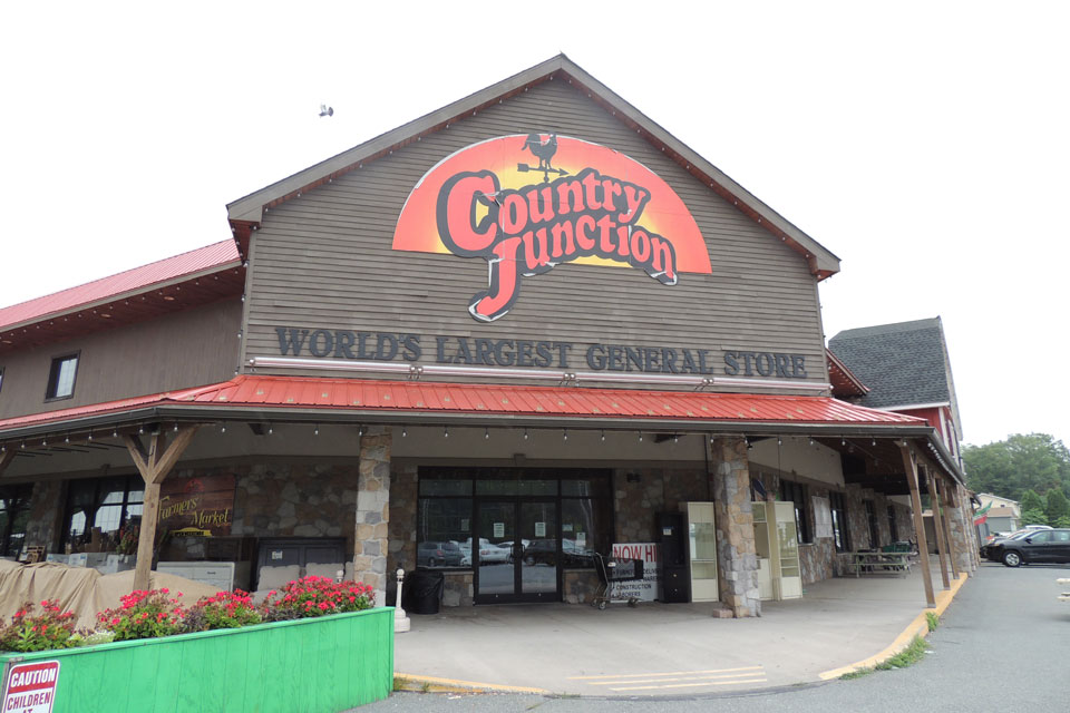 Country Junction Worlds Largest General Store front